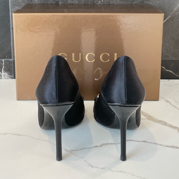 Gucci Hollywood Crystal Peep Toe Pumps - Picture 5 of 7